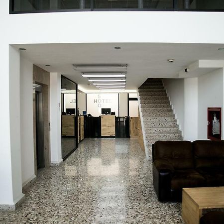 Booking 500 Monterrey Exterior foto