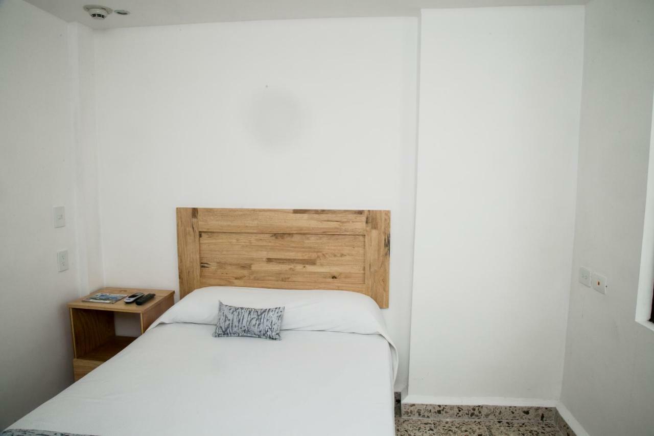 Booking 500 Monterrey Exterior foto