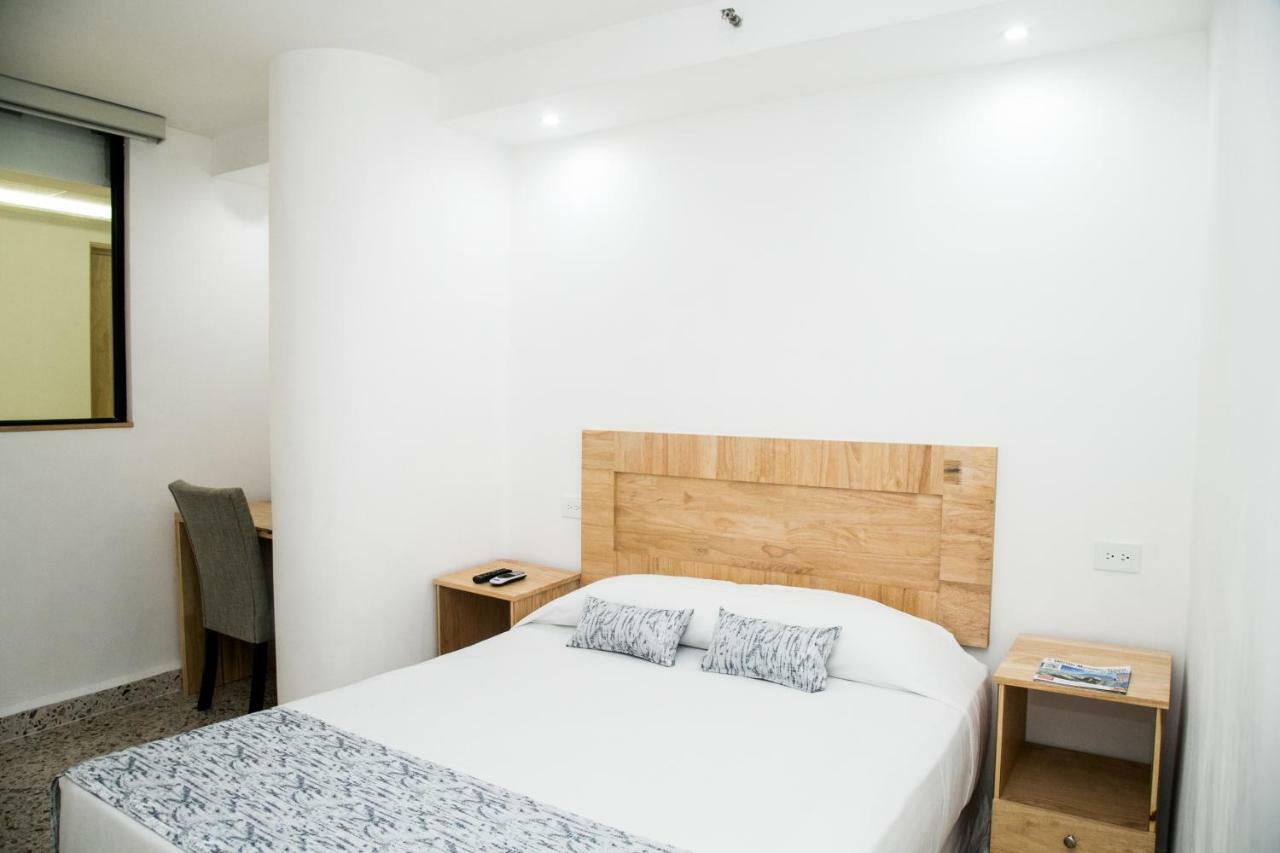 Booking 500 Monterrey Exterior foto