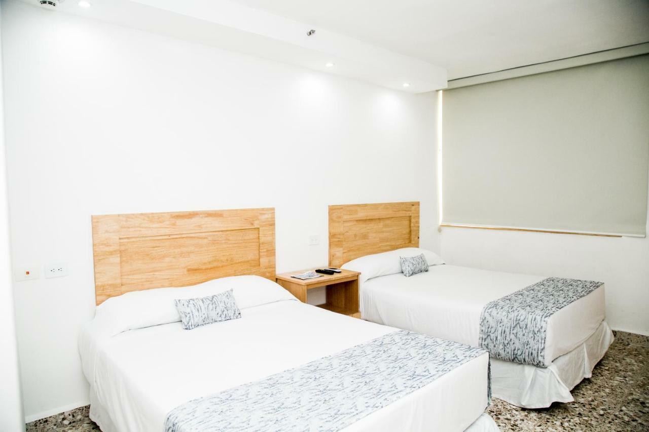 Booking 500 Monterrey Exterior foto